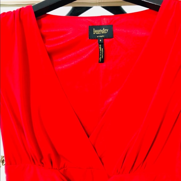 RED DRESS. Draped waist. Stretchy - Picture 2 of 5